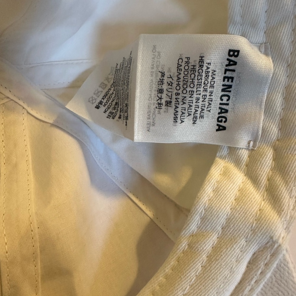 Balenciaga white baseball hat - Picture 4 of 5
